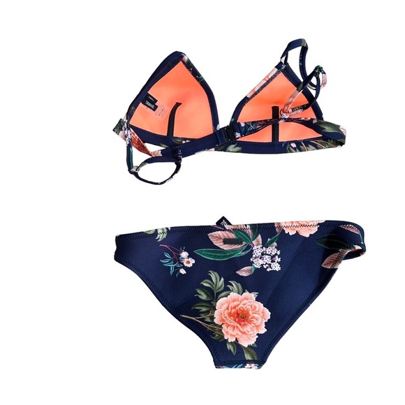 Triangl Delilah Bikini Womens Swimsuit Swim Top Bottom Bag Revolve Small - Picture 7 of 13